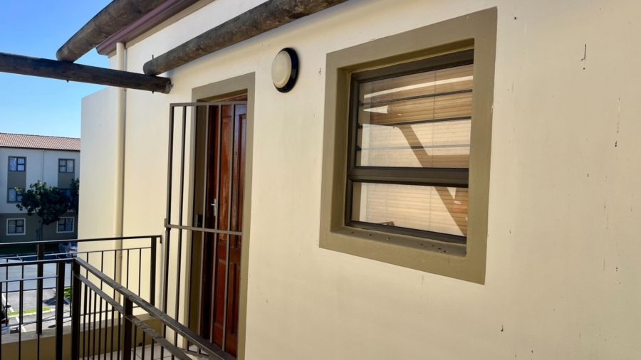 1 Bedroom Property for Sale in Onverwacht Western Cape